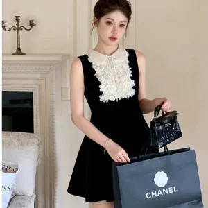 Váy tiểu thư đầm đen dáng ngắn công chúa sang chảnh